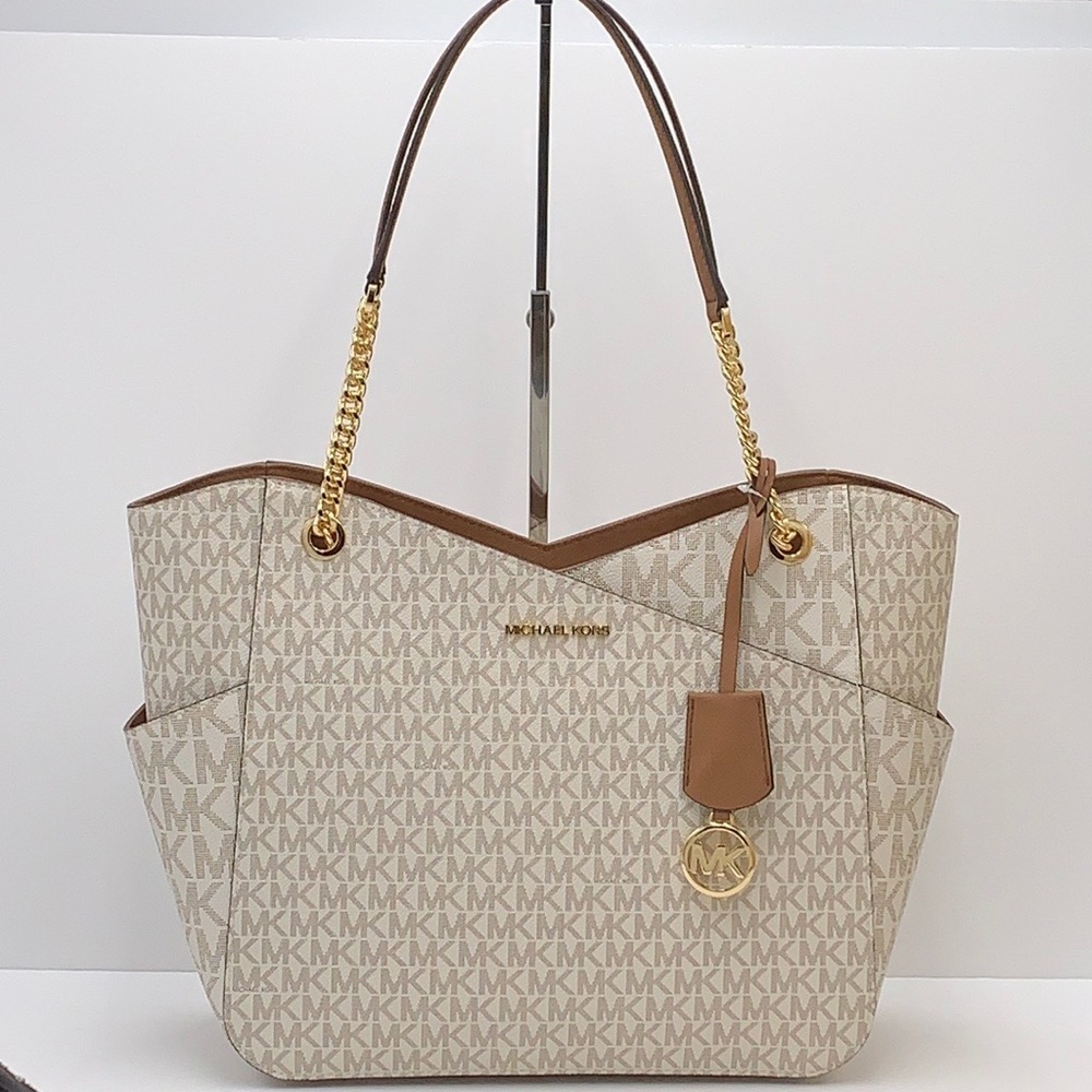 MICHAEL KORS LARGE X CHAIN LOGO SHOULDER BAG